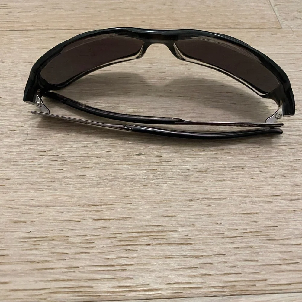 Burberry Black Wrap Sunglasses with Check Inside and on Arms 8436/S 58/14 Size - Picture 14 of 16